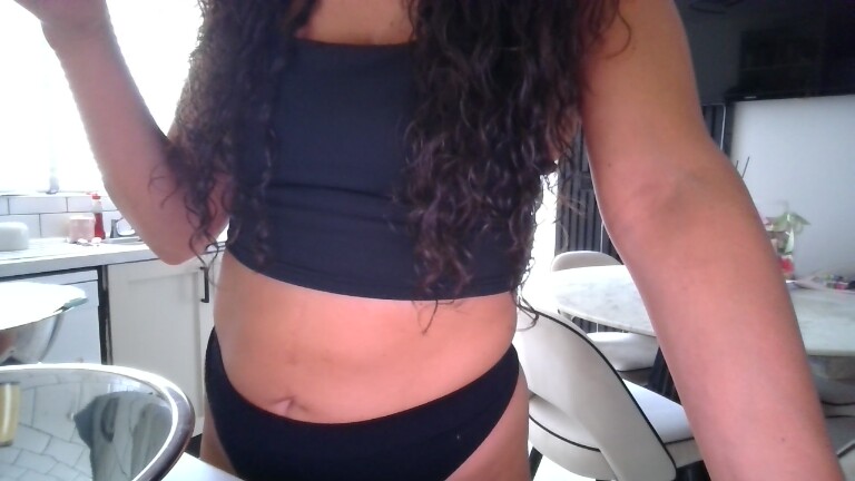 NaughtyAMBER_xo's Streamate show and profile