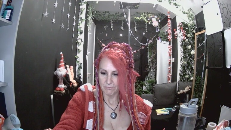 SkySparks's Streamate show and profile