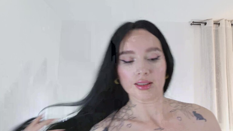 Sweetssinn's Streamate show and profile