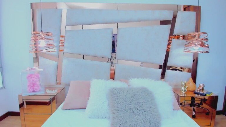 ValeryHanze's Streamate show and profile