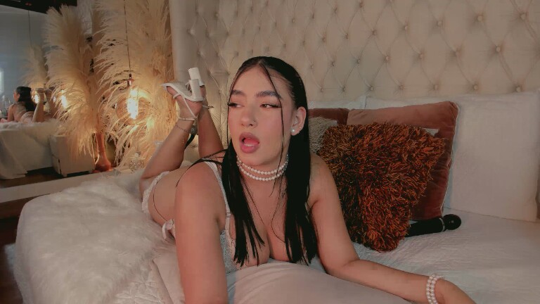 Dannah_Gomez's Streamate show and profile