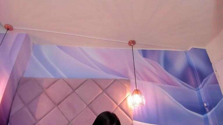 ViolletaRosse's Streamate show and profile