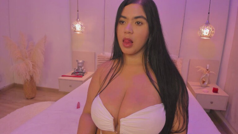 MirandaPagge's Streamate show and profile