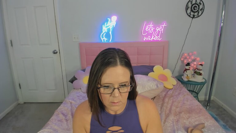 CourtneyLynn's Streamate show and profile