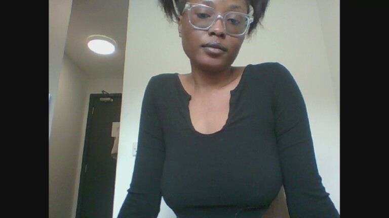 Alexshuttle's Streamate show and profile