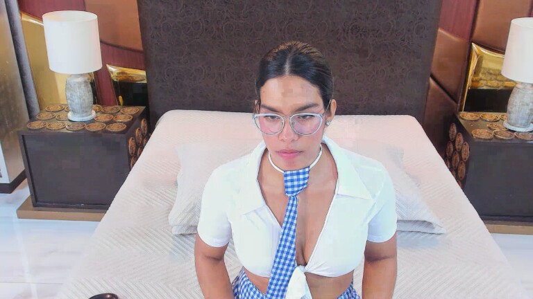 AdrianaFord's Streamate show and profile